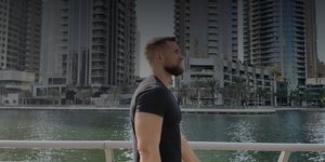 Ο Μπεν Αλιστορ στη Μαρίνα Ντουμπάι