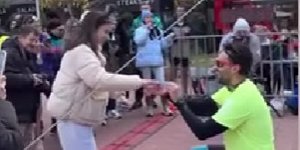 Πρόταση γάμου στον Βυζαντινό Αγώνα 50 χλμ. στα Μέγαρα