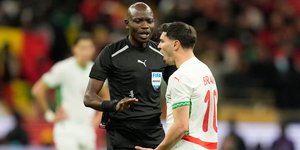 Ο Κονγκολέζος διαιτητής, Ζαν Ζακ Εντάλα