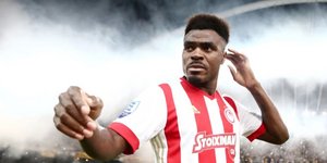 Ο πρώην παίκτης του Ολυμπιακού που χώρισε με την Μις Νιγηρία 2013 για τα… μάτια της Μις Νιγηρία 2014