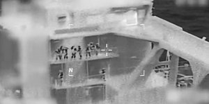 Καρέ-καρέ η επιχείρηση