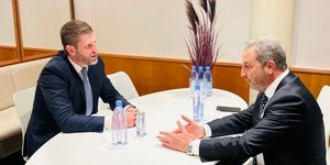 Ο Αλέξανδρος Εξάρχου συναντήθηκε με τον Έρικ Τραμπ στο Νταβός