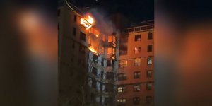 Νέα Υόρκη: Φωτιά σε πολυκατοικία 17 ορόφων στο Μπρονξ