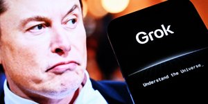 Grok, Έλον Μασκ