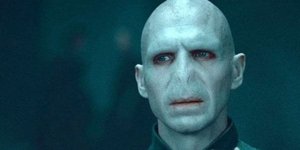 Ο Ρέιφ Φάινς ως «Βόλντεμορτ» στις ταινίες «Χάρι Πότερ»