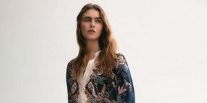 Το κομψό φόρεμα από τα Η&Μ που μοιάζει να βγήκε από γαλλική μπουτίκ -Τέλειο για όλη μέρα