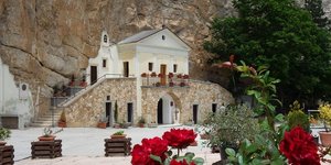 Το Cammino della Santissima Trinità, ένα σύνολο τεσσάρων διαδρομών συνολικού μήκους 18 χιλιομέτρων στις περιοχές του Λάτσιο και του Αμπρούτσο, ξεκίνησε επίσημα το 2022 / WIKIPEDIA