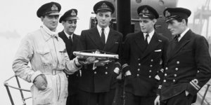 Αξιωματικοί του βρετανικού HMS Seraph του υποβρυχίου που επιλέχθηκε για την επιχείρηση, τον Δεκέμβριο του 1943/Wikipedia