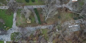 Οι ισχυροί άνεμοι στην Αλεξανδρούπολη παρέσυραν τα πάντα στον διάβα τους