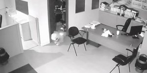 Η συμμορία που εισέβαλε στα ΚΤΕΛ Καλαμάτας και άρπαξε τις εισπράξεις