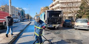 Φωτιά σε λεωφορείο