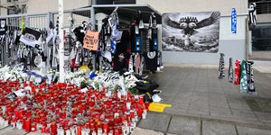 Στην μνήμη των επτά οπαδών του ΠΑΟΚ