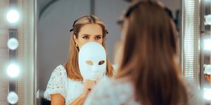 Οι πιο ψεύτικοι άνθρωποι τείνουν να γεννιούνται σε αυτούς τους 3 μήνες, σύμφωνα με μελέτη