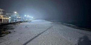 Χιόνια ακόμη και στη θάλασσα στην Καβάλα