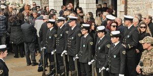 Σε κλίμα οδύνης η κηδεία του 53χρονου λιμενικού που έχασε τη ζωή του στο Άστρος