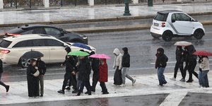 κοσμος βροχη