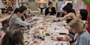 Mother and Daughter Open Creative ‘Safe Space’ in Koukaki