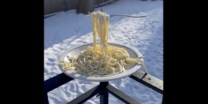 Στη Μινεάπολη παγώνουν τα μακαρόνια στον αέρα από το ακραίο ψύχος