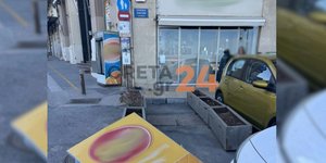 Η λαμαρίνα που λίγο έλειψε να προκαλέσει σοβαρό ατύχημα