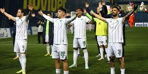 Οι παίκτες του Λεβαδειακού απολαμβάνουν την τέταρτη θέση