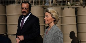 Ο Νίκος Χριστοδουλίδης ξενάγησε την Ούρσουλα φον ντερ Λάιεν στην «πράσινη γραμμή»