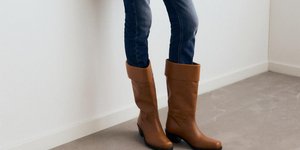 Οι μπότες από τα Mango που αξίζουν μια θέση στη χειμερινή γκαρνταρόμπα -Έχουν κάνει θραύση στις εκπτώσεις