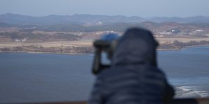 με κυαλια στη θαλασσα