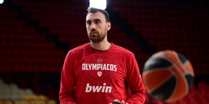 Χωρίς Mιλουτίνοφ o Ολυμπιακός για το ματς με Φενέρμπαχτσε