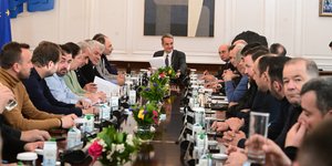 Μητσοτάκης στη συνάντηση με τους αγρότες