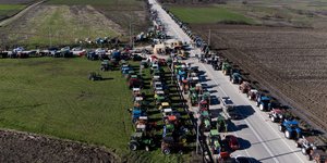 Αγροτικά μπλοκα / Giorgos Kalkanidis / SOOC