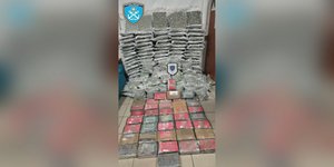 Πάτρα: Κατασχέθηκαν πάνω από 155 κιλά κοκαΐνης και κάνναβης