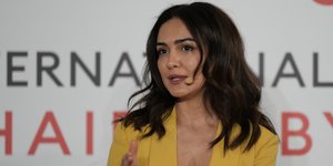Η Βρετανοιρανή ηθοποίός και ακτιβίστρια, Ναζανίν Μπονιάντι