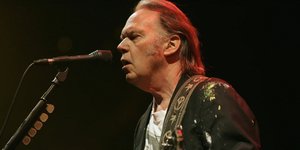 Νιλ Γιανγκ  προφιλ