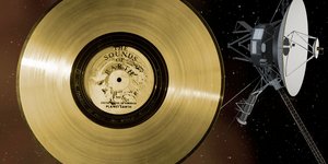 Τι περιέχεται στο περίφημο Voyager Golden Record που περιλάμβανε φυσικούς ήχους, ανθρώπινες φωνές και μουσική από κάθε γωνιά της Γης / ΝΑSA