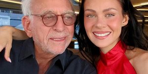 Η Νίκολα Πελτζ με τον πατέρα της Νέλσον