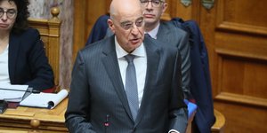 Νίκος Δένδιας Βουλή