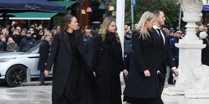 Χρυσή Βαρδινογιάννη και Νίνα Φλορ για πρώτη φορά μαζί 