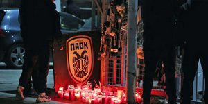 Η οικογένεια του ΠΑΟΚ θρηνεί για τους επτά νεκρούς 