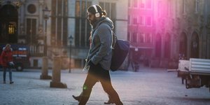 Η ιδέα ότι η μακροζωία απαιτεί εξαντλητικά προγράμματα άσκησης και αυστηρή πειθαρχία φαίνεται πως δέχεται ακόμη ένα ισχυρό πλήγμα / PEXELS