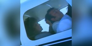 Μία Ελληνίδα στο χαρέμι: «Τράβα μαλλί ανεβαίνουμε» -Η κορυφαία σκηνή με τον Χρόνη Εξαρχάκο γυρίστηκε στον... αέρα