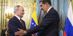 O Ρώσος πρόεδρος Βλαντίμιρ Πούτιν με τον Νικολάς Μαδούρο τον περασμένο Μάιο στη Μόσχα 