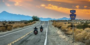 Η Route 66 δεν είναι απλώς ένας δρόμος· είναι το ίδιο το σενάριο του αμερικανικού road trip / SHUTTERSTOCK