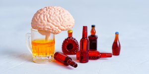 ΕΟΠΑΕ - Χρήση ουσιών και νέοι