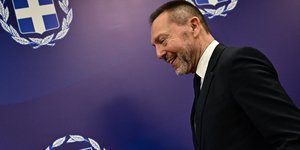 Γιάννης Στουρνάρας