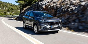 Suzuki S-Cross