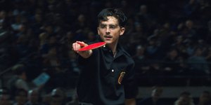 Ο Τιμοτέ Σαλαμέ ως «Marty Supreme» στην ομώνυμη ταινία