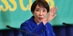 Σανάε Τακαΐτσι 