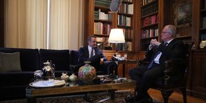 Κυριάκος Μητσοτάκης και Κώστας Τασούλας