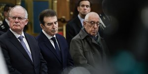 Ο Μιχάλης Χρυσοχοΐδης ανάμεσα στους κ.κ. Τασούλα και Κακλαμάνη