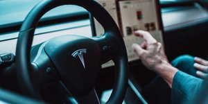 Εσωτερικό αυτοκινήτου Tesla 